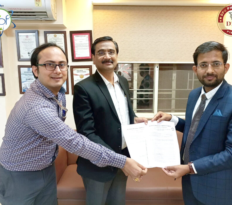 Operant Pharmacy Federation signed MoU with Dr. D Y Patil Institute of Pharmaceutical Sciences and Research, Pimpri, Pune, Maharashtra, India.